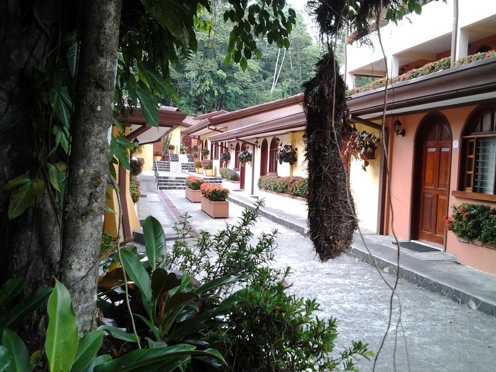 El Tucano Resort & Thermal Spa Quesada  Exterior foto